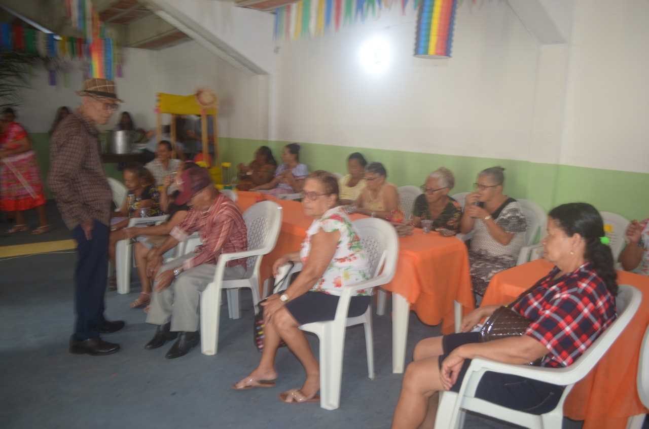 Camacã: Secretaria de Assistência Social realiza o Arraiá do Clube dos idosos